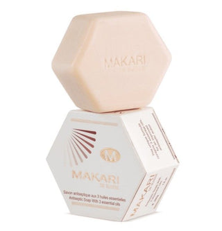 MAKARI ANTISEPTIC SOAP WITH 3 ESSENTIAL OILS 200G
