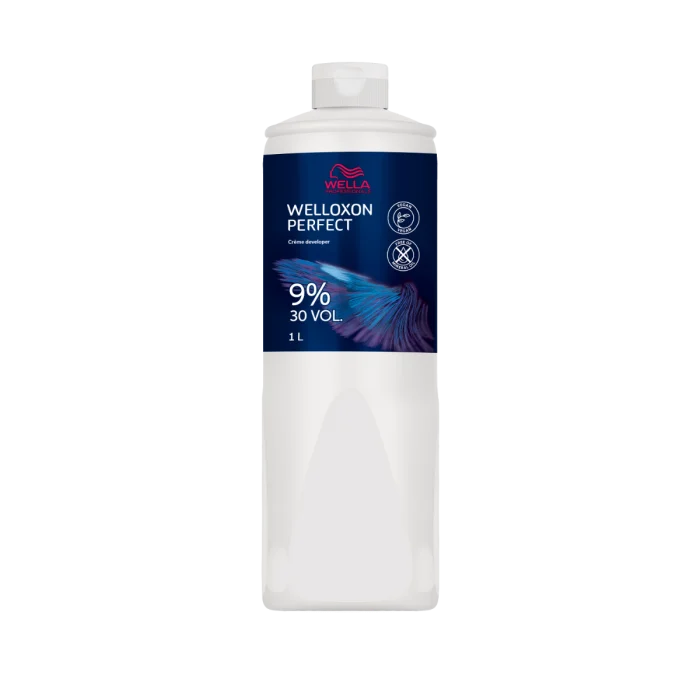 Wella Professionals Welloxon Perfect 9% 30 Vol Developer – Professional Color Lift