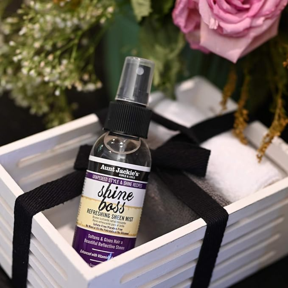 aunt jackies shine boss sheen mist 4oz vitamin e castor oil shine spray adds gloss softens hair frizz control