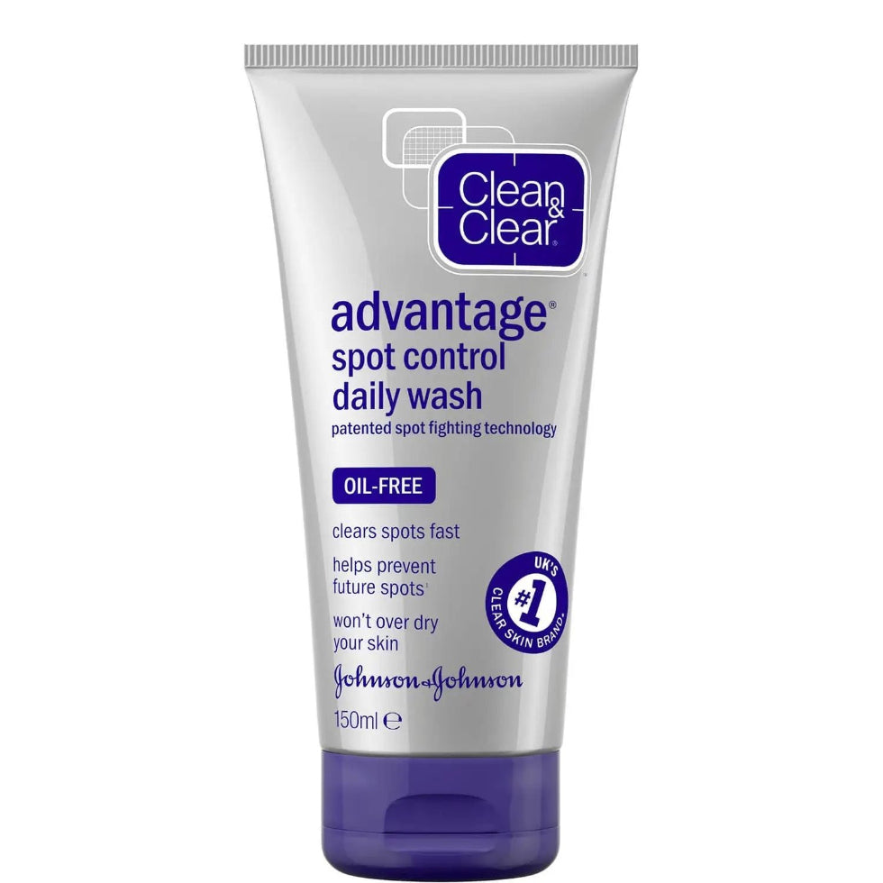 clean and clear advantage spot control daily wash 150ml for acne oil control clear smooth skin
