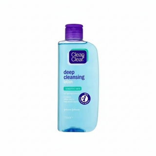 clean and clear blackhead clearing cleanser 200ml for unclogging pores oil control smooth clear skin
