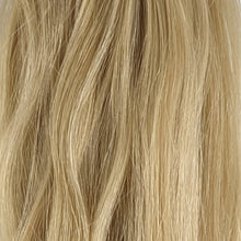 Model Model Synthetic Mint Wig - M 04