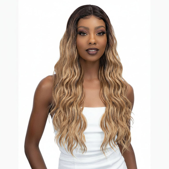 Janet Collection Essentials Molly HD Lace Front Wig | Natural Style Wig