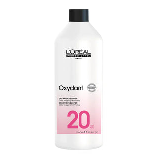 L’Oréal Professionnel Crème Oxydant 20 Vol 1000ml professional cream developer for smooth color mixing and consistent salon-quality results.