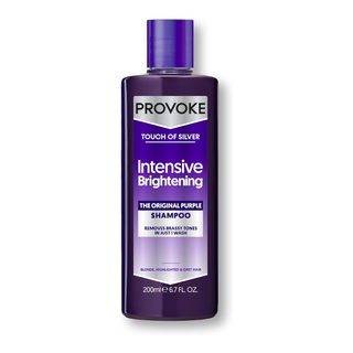 Purple shampoo for neutralizing brass and yellow tones in blonde silver and grey hair with shine and cleansing care