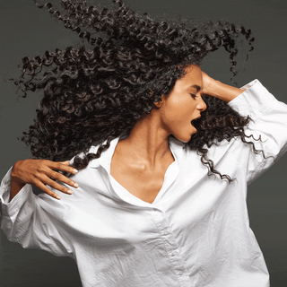 Curl Wow SHOOK Mix & Fix Bundling Spray – Frizz-Free, Glossy, Defined Curls