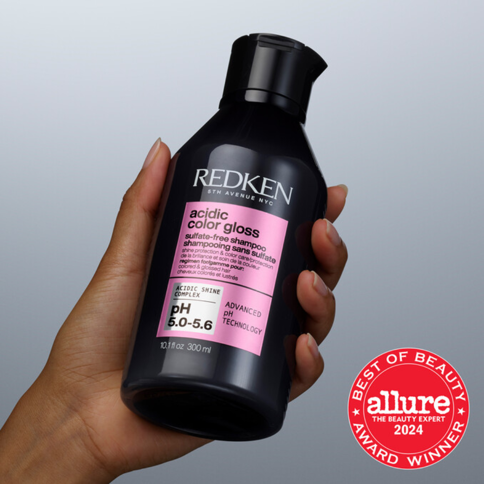 redken acidic color gloss sulfate free shampoo 300ml color protection shampoo for color treated hair enhances shine seals cuticle and gently cleanses for vibrant glossy healthy looking hair