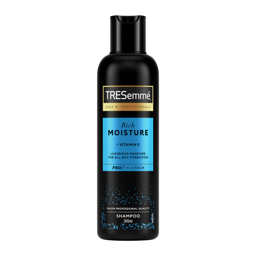 TRESemmé Rich Moisture Shampoo 300ml | Hydrate & Repair Dry, Damaged Hair